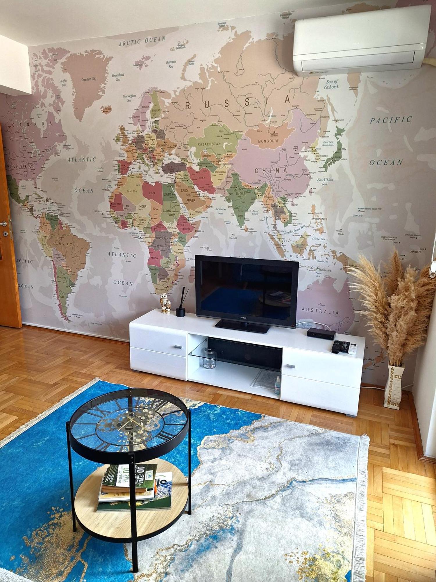 Apartment Lake Story Pluzine Luaran gambar